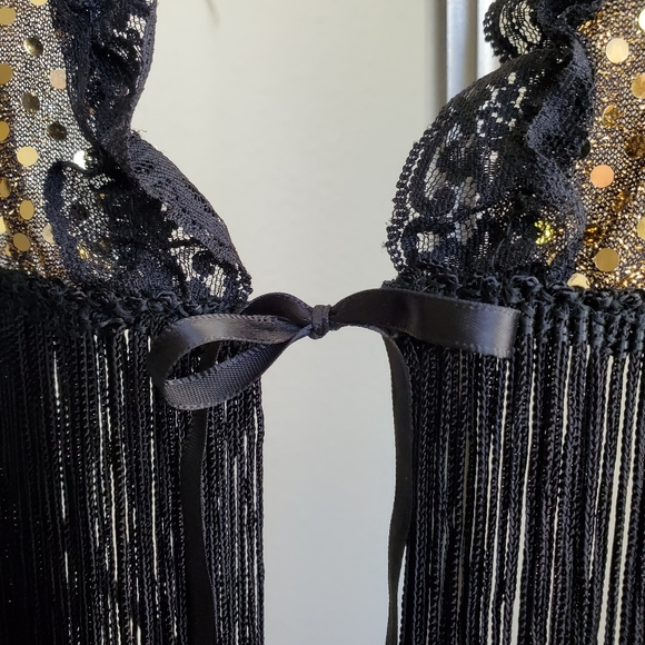 Lingerie top in black & gold (one size) - Picture 3 of 5